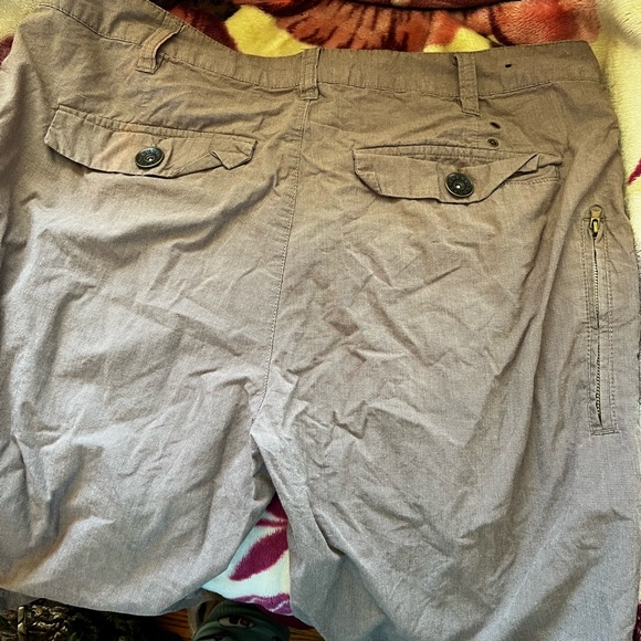 Guess Pants - Guess shorts size 36